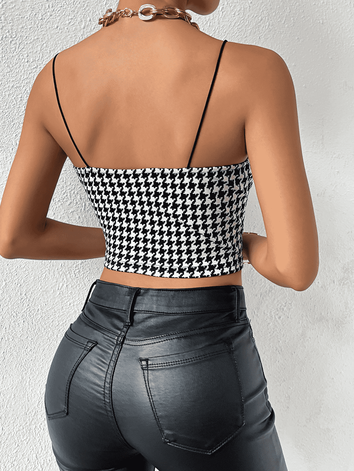 Cropped Sweetheart Neck Houndstooth Pattern Cami